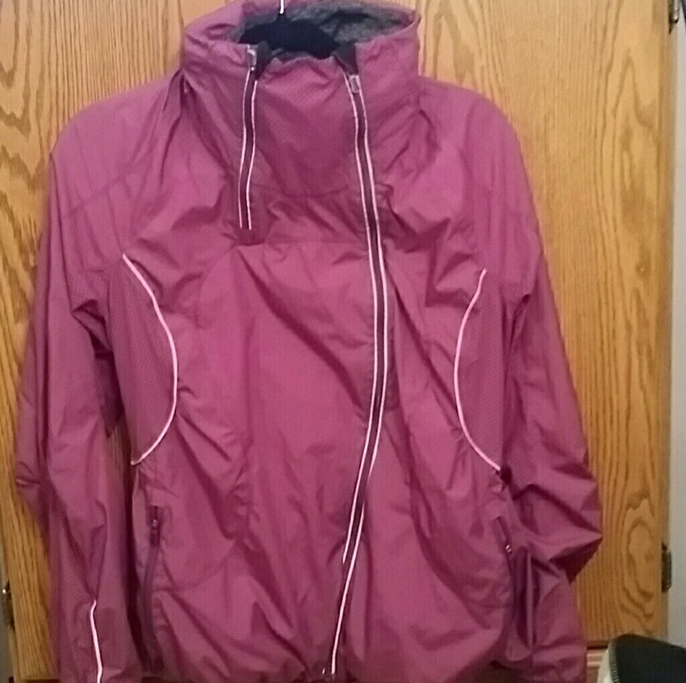 LULULEMON RUN INSPIRE JACKET